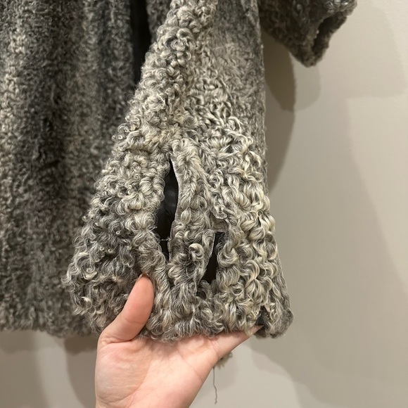 Gray Teddy/Lambs Jacket/Coat with Cozy Texture and Classic Silhouette. - Picture 10 of 16